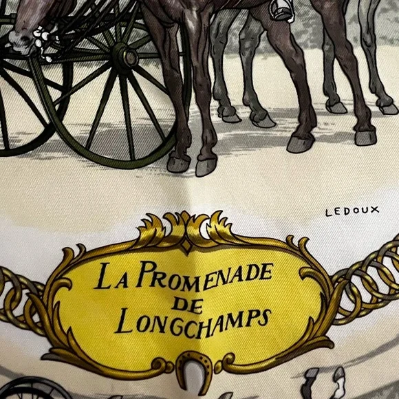 RARE Herme’s La Promenade silk scarf